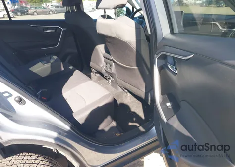 2025 Toyota Rav4 Xle z USA, uszkodzony, nr VIN 2T3P1RFV3SW541609